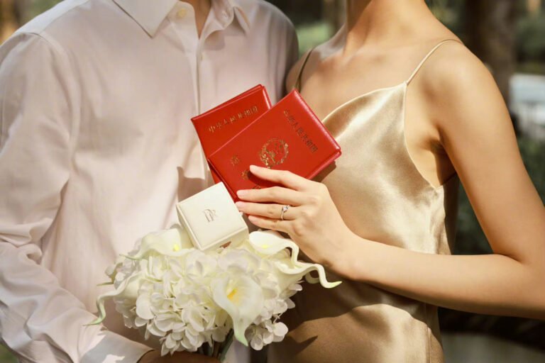 how much is a darry ring