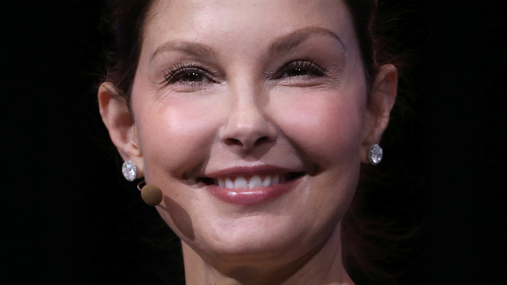 ashley judd plastic surgery
